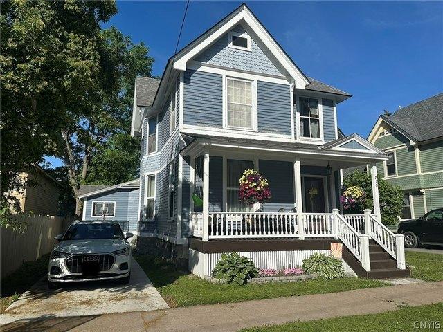 House for sale in Ogdensburg, New York