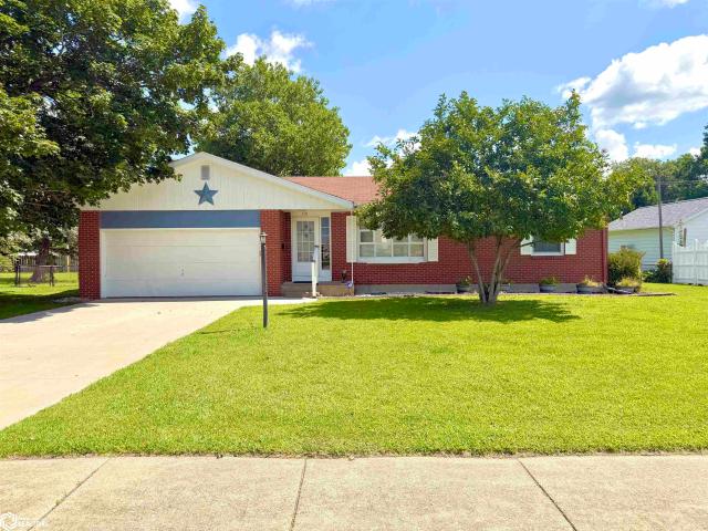 House for sale in West Burlington, Iowa