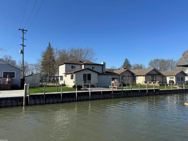 House for sale in Algonac, Michigan