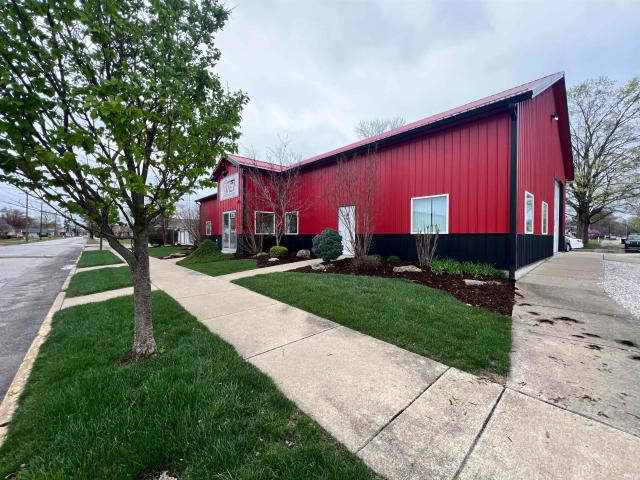 Commercial for sale in Vincennes, Indiana