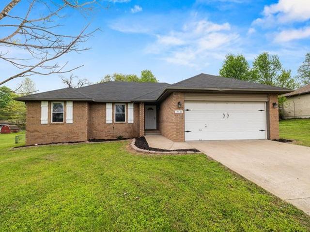 House for sale in Willard, Missouri