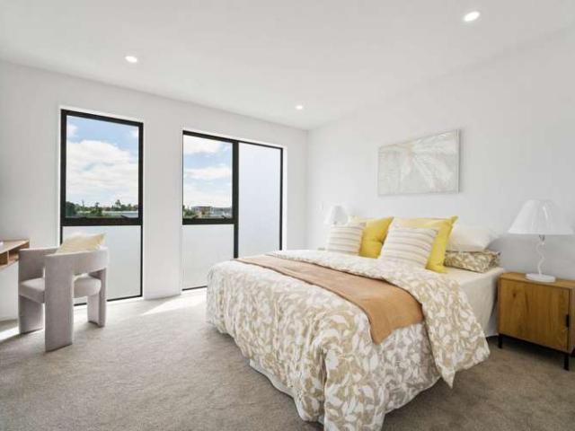 Townhouse for sale in Paremoremo