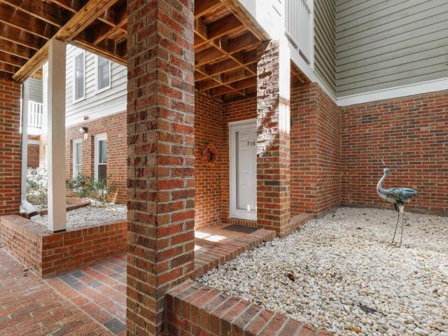 Condo for sale in Edgehill Farm, Cary