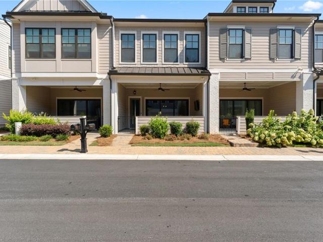 Townhouse for sale in Woodstock, Georgia