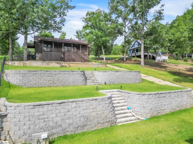 House for sale in Cross Hill, South Carolina