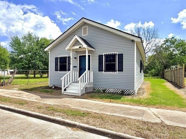 House for sale in Jefferson, Texas