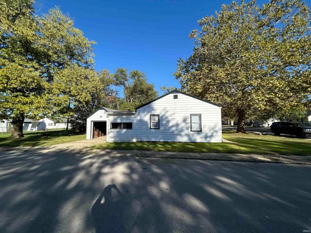 House for sale in Hartford City, Blackford County