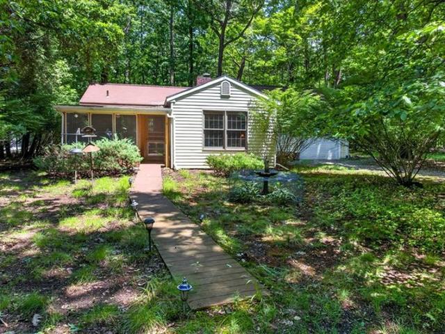 House for sale in Three Oaks, Michigan