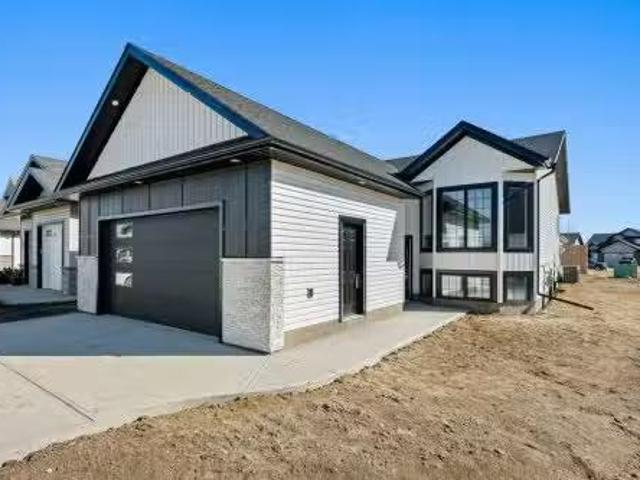 House for sale in Lloydminster, Alberta