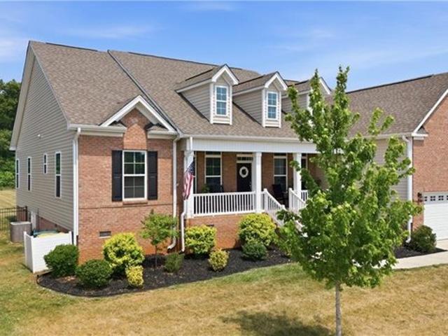 House for sale in Lewisville, North Carolina