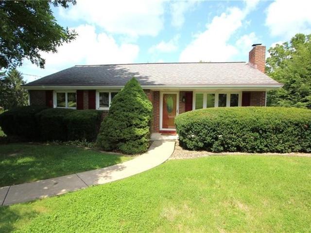 House for sale in Finleyville, Pennsylvania