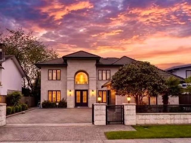 House for sale in Richmond, British Columbia