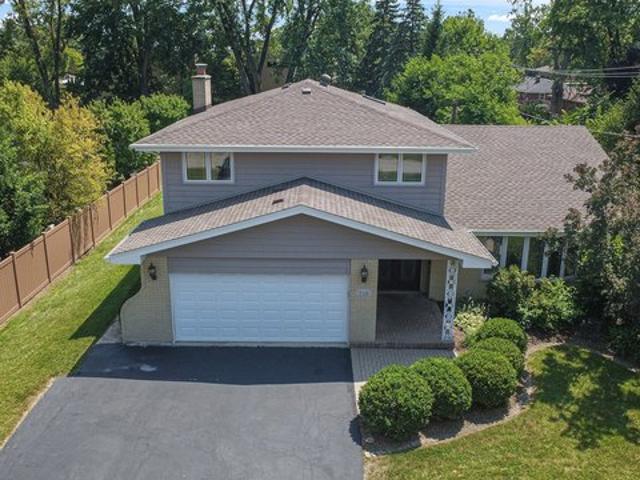 House for sale in Palos Heights, Illinois