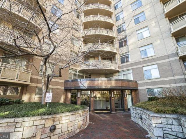 Condo for sale in Bethesda, Maryland