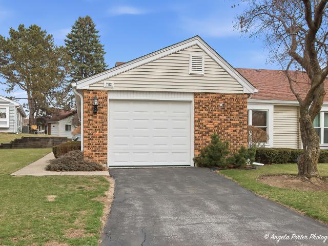 House for sale in Fox Lake, Illinois