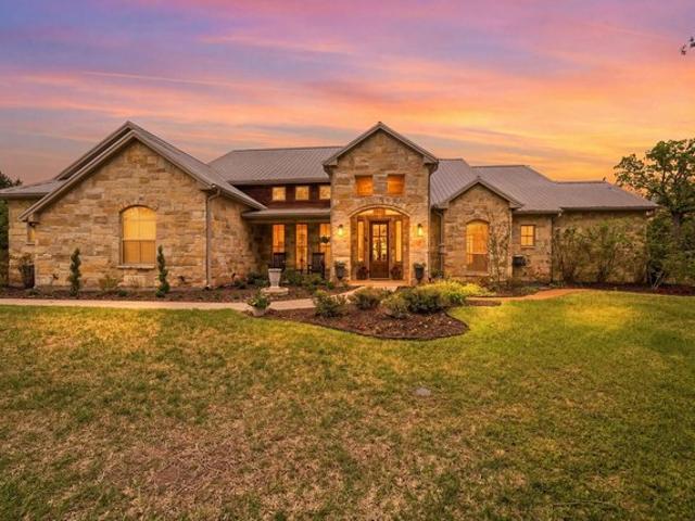 House for sale in Hunt, Texas