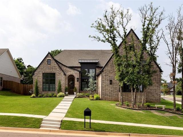 House for sale in Edmond, Oklahoma