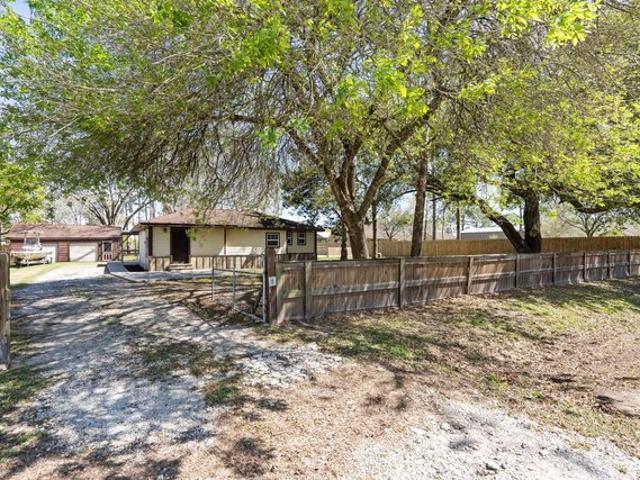 House for sale in Santa Fe, Texas