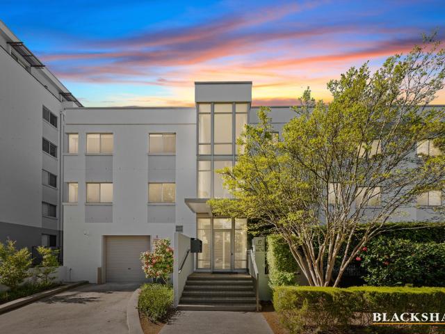 Apartment for rent in Barton, Australian Capital Territory