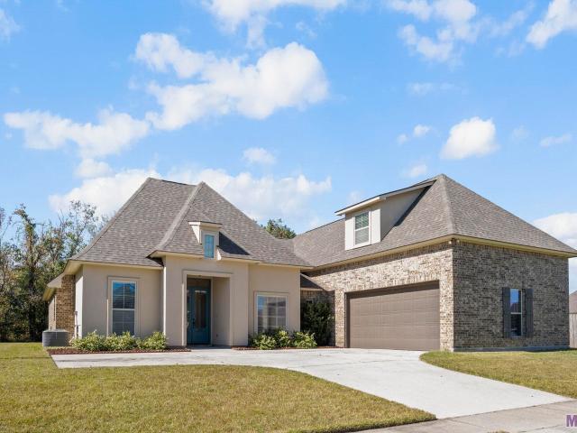 Property for sale in Zachary, Louisiana