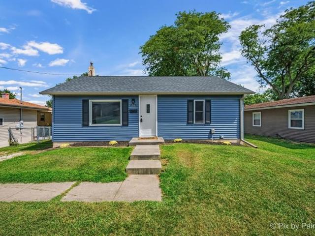 House for sale in Rock Falls, Whiteside County
