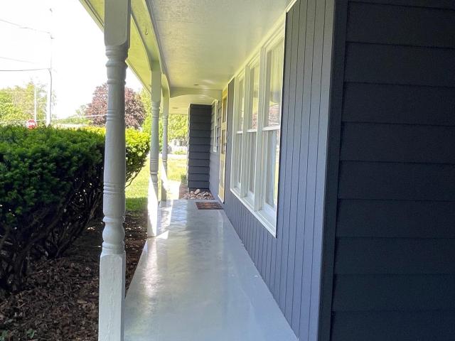 House for sale in Grinnell, Iowa