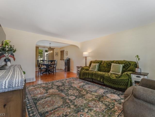 House for sale in Belvidere, New Jersey