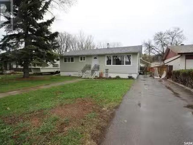 House for sale in Shaunavon, Saskatchewan