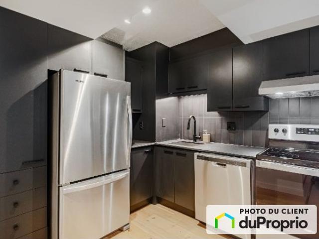 Apartment for rent in Centreville, Québec