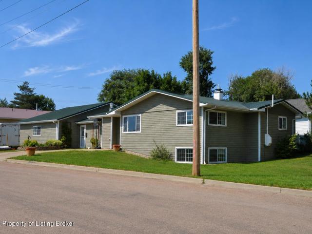 House for sale in Mount Lemmon, South Dakota