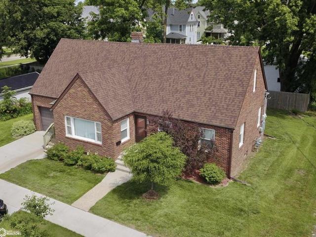 House for sale in Grinnell, Iowa