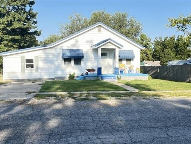House for sale in Bloomfield, Missouri