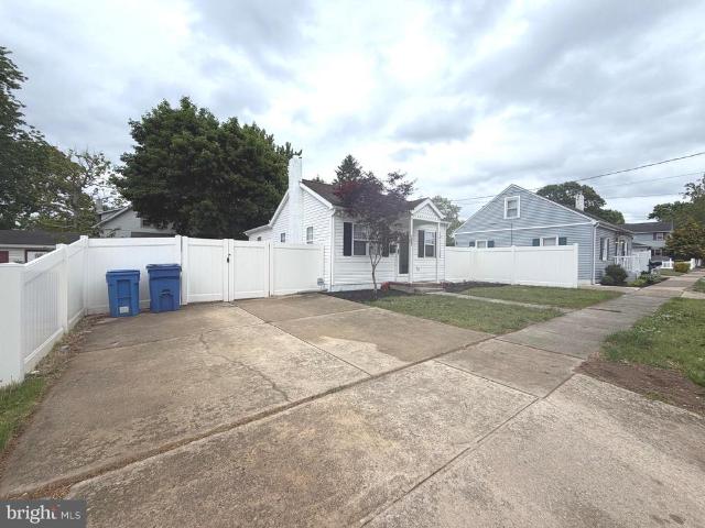 House for sale in National Park, New Jersey