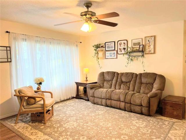 House for sale in Harrison, Boone County