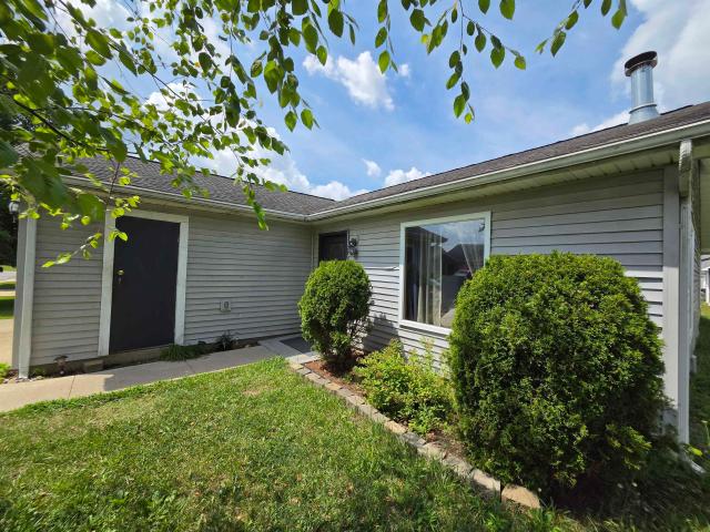 House for sale in Columbia City, Indiana