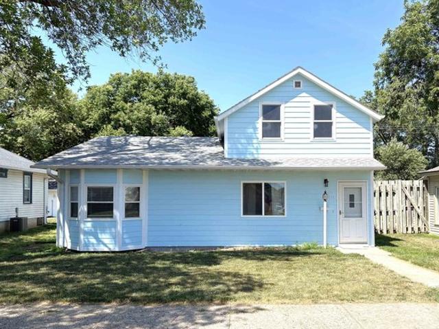 House for sale in Yankton, South Dakota