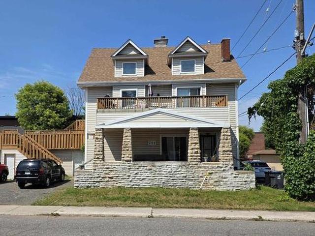 House for sale in Thunder Bay, Ontario