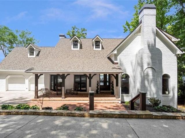 House for sale in Alpharetta, Georgia
