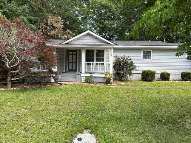 House for sale in Opelika, Alabama