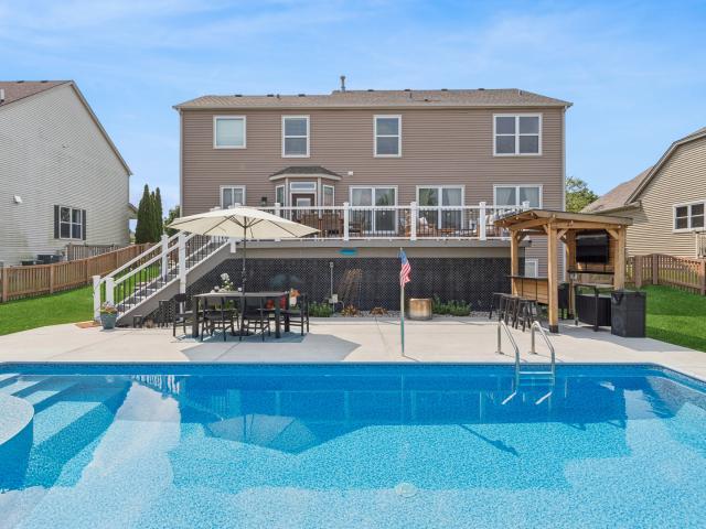 House for sale in North Aurora, Illinois