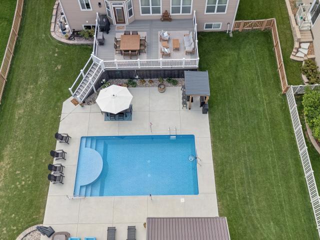 House for sale in North Aurora, Illinois
