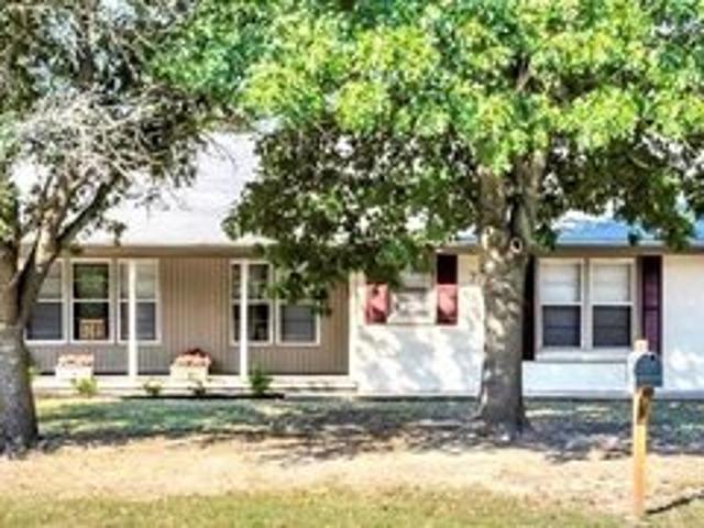 House for sale in Carter, Oklahoma