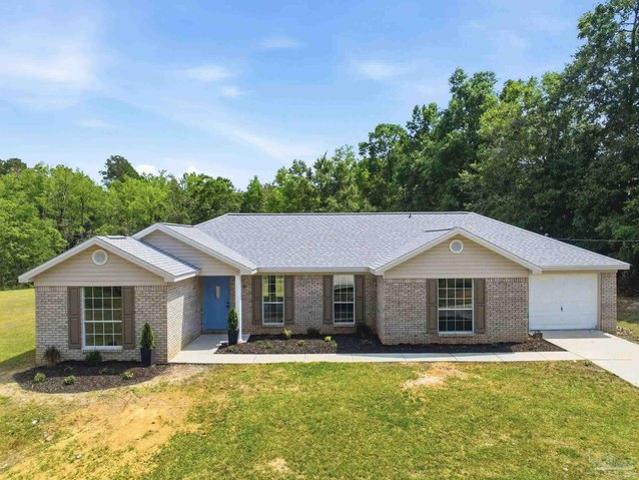 House for sale in Mc David, Florida