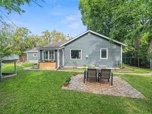 House for sale in East St. Paul, Manitoba