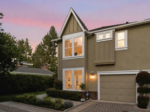 Townhouse for sale in San Mateo, California