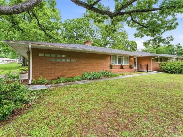 House for sale in Clinton, Missouri