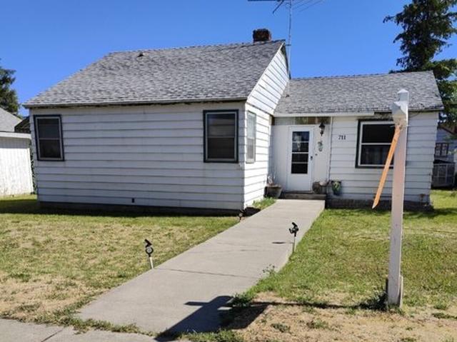 House for sale in Davenport, Washington
