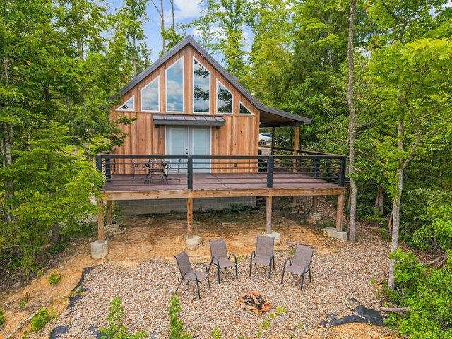 House for sale in Stearns, Kentucky