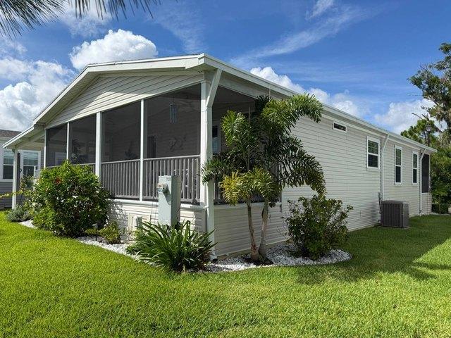 House for sale in Ellenton, Florida