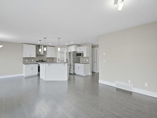 House for sale in Wedgewood, Alberta